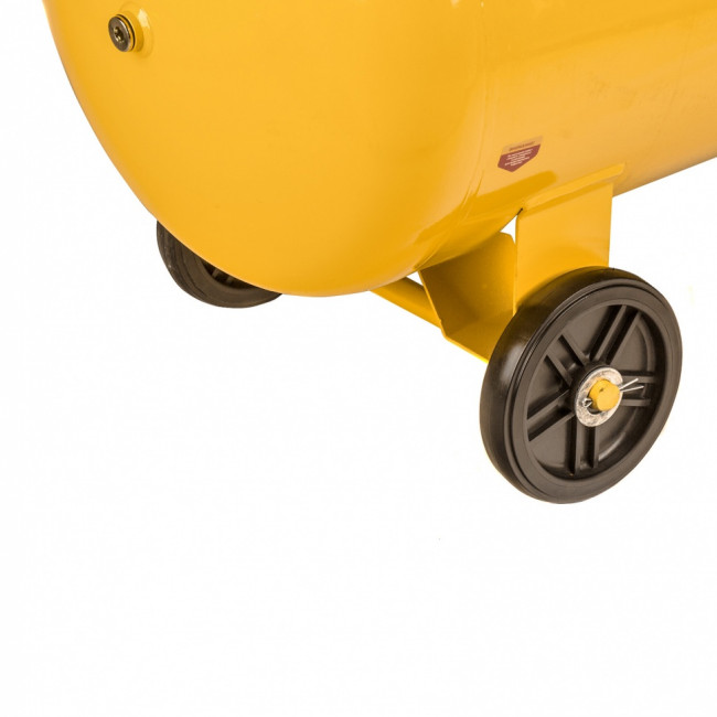 Компрессор DR5500/200, масляный ременный, 10 бар, производительность 850 л/м, мощность 5.5 кВт Denzel Компрессор DR5500/200, масляный ременный, 10 бар, производительность 850 л/м, мощность 5.5 кВт Denzel