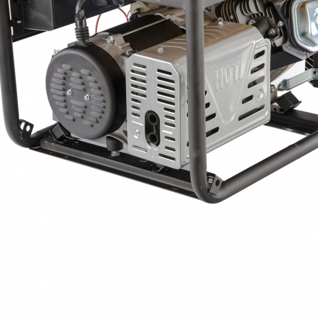 Генератор бензиновый PS 70 EA, 7.0 кВт, 230 В, 25 л, коннектор автоматики, электростартер Denzel Генератор бензиновый PS 70 EA, 7.0 кВт, 230 В, 25 л, коннектор автоматики, электростартер Denzel