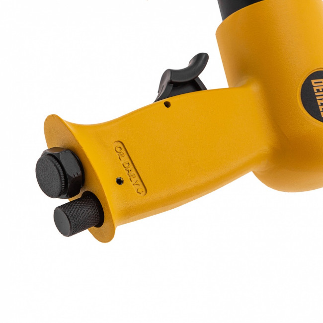 Пневматический молоток НР4500 + набор насадок, 113 л/мин, 4500 уд/мин Denzel ( 57468 ) Пневматический молоток НР4500 + набор насадок, 113 л/мин, 4500 уд/мин Denzel ( 57468 )