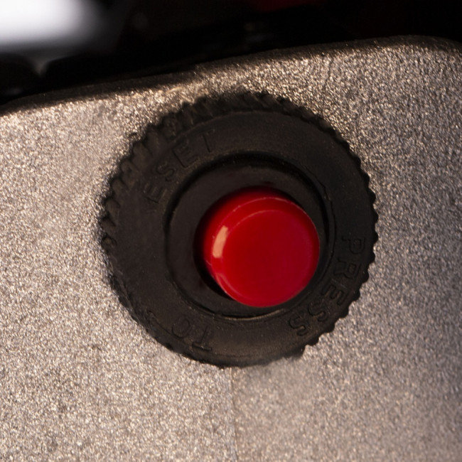 Компрессор воздушный DK1500/24, Х-PRO 1.5 кВт, 230 л/мин, 24 л Denzel Компрессор воздушный DK1500/24, Х-PRO 1.5 кВт, 230 л/мин, 24 л Denzel