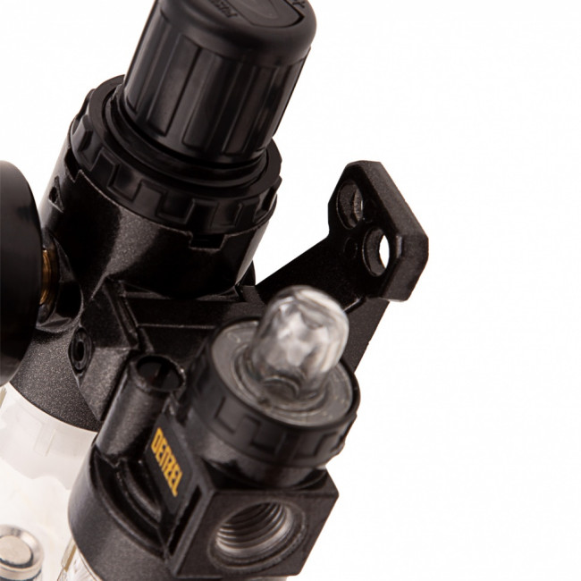 Блок подготовки воздуха регулятор-фильтр-лубрикатор FLR1500, 10 бар, 1500 л/мин, 1/4" Denzel ( 57469 ) Блок подготовки воздуха регулятор-фильтр-лубрикатор FLR1500, 10 бар, 1500 л/мин, 1/4" Denzel ( 57469 )