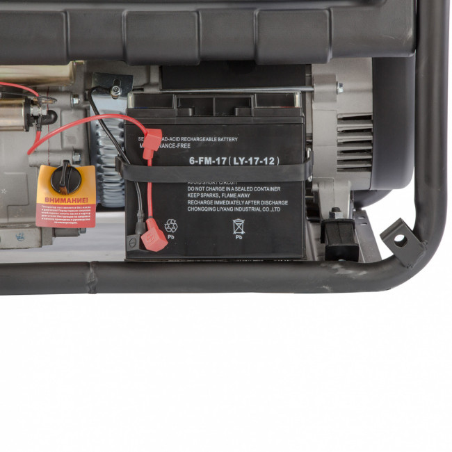 Генератор бензиновый PS 80 EA, 8.0 кВт, 230 В, 25 л, коннектор автоматики, электростартер Denzel Генератор бензиновый PS 80 EA, 8.0 кВт, 230 В, 25 л, коннектор автоматики, электростартер Denzel