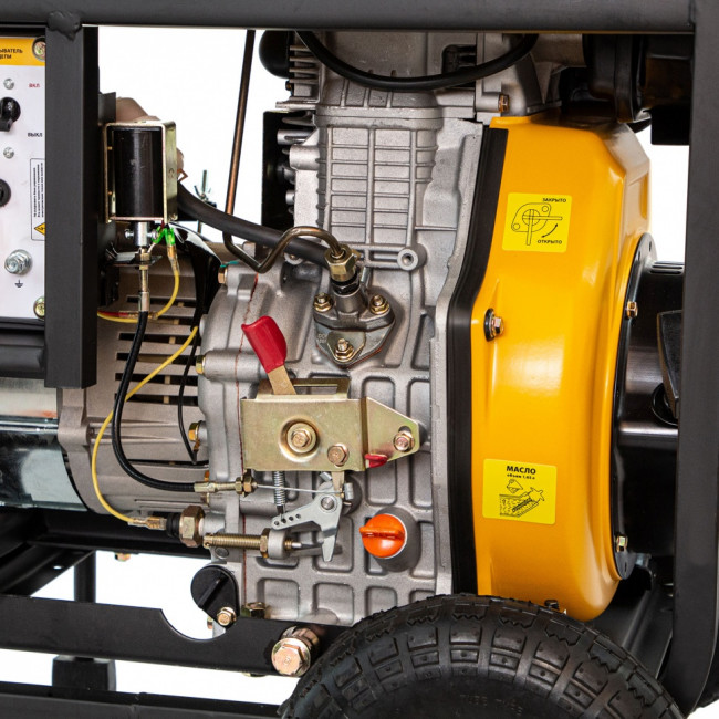 Генератор дизельный DD6300Е, 5.0 кВт, 220 В/50 Гц, 15 л, электростартер Denzel Генератор дизельный DD6300Е, 5.0 кВт, 220 В/50 Гц, 15 л, электростартер Denzel