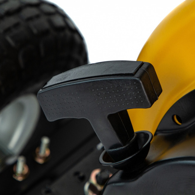 Генератор дизельный DD6300Е, 5.0 кВт, 220 В/50 Гц, 15 л, электростартер Denzel Генератор дизельный DD6300Е, 5.0 кВт, 220 В/50 Гц, 15 л, электростартер Denzel