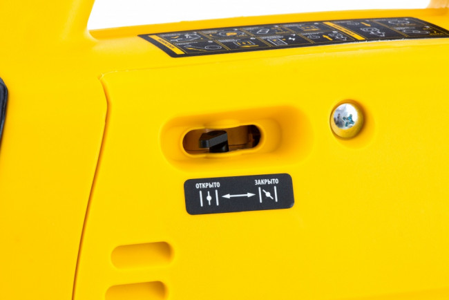 Генератор инверторный GT-1200iS, 1.2 кВт, 230 В, бак 2.4 л, закрытый корпус, ручной старт Denzel ( 94701 ) Генератор инверторный GT-1200iS, 1.2 кВт, 230 В, бак 2.4 л, закрытый корпус, ручной старт Denzel ( 94701 )