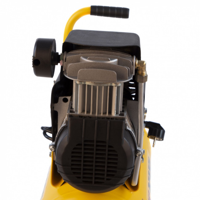 Компрессор воздушный DLC1300/24 безмасляный 1.3 кВт, 24 литра, 206 л/мин Denzel ( 58171 ) Компрессор воздушный DLC1300/24 безмасляный 1.3 кВт, 24 литра, 206 л/мин Denzel ( 58171 )