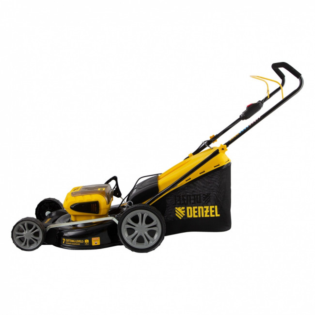 Газонокосилка аккумуляторная бесщеточная RLM450-36, Li-ion, 36 В, 4 Ач, 450 мм, травосборник 40 л Denzel ( 58910 ) Газонокосилка аккумуляторная бесщеточная RLM450-36, Li-ion, 36 В, 4 Ач, 450 мм, травосборник 40 л Denzel ( 58910 )