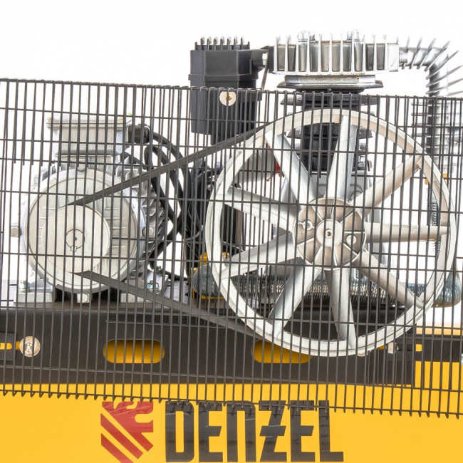 Компрессор DR4000/100, масляный ременный, 10 бар, производительность 690 л/м, мощность 4 кВт Denzel Компрессор DR4000/100, масляный ременный, 10 бар, производительность 690 л/м, мощность 4 кВт Denzel