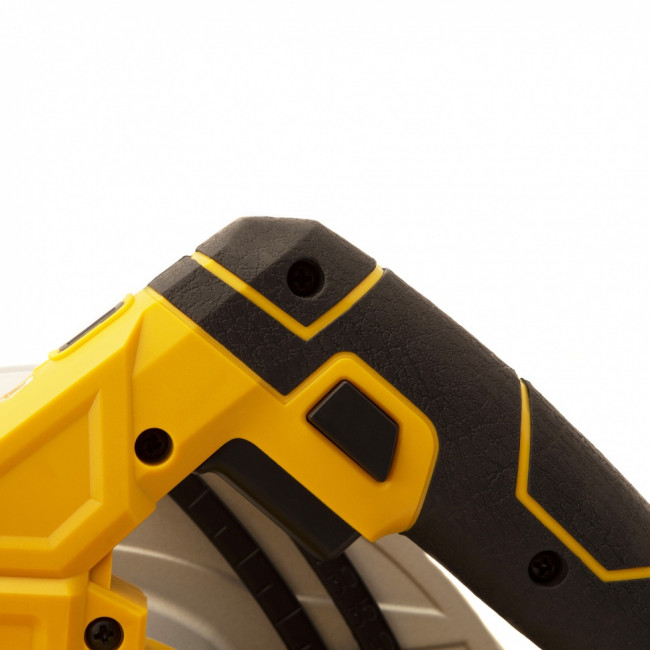 Пила циркулярная CS-210, 1800 Вт, 210 мм Denzel Пила циркулярная CS-210, 1800 Вт, 210 мм Denzel