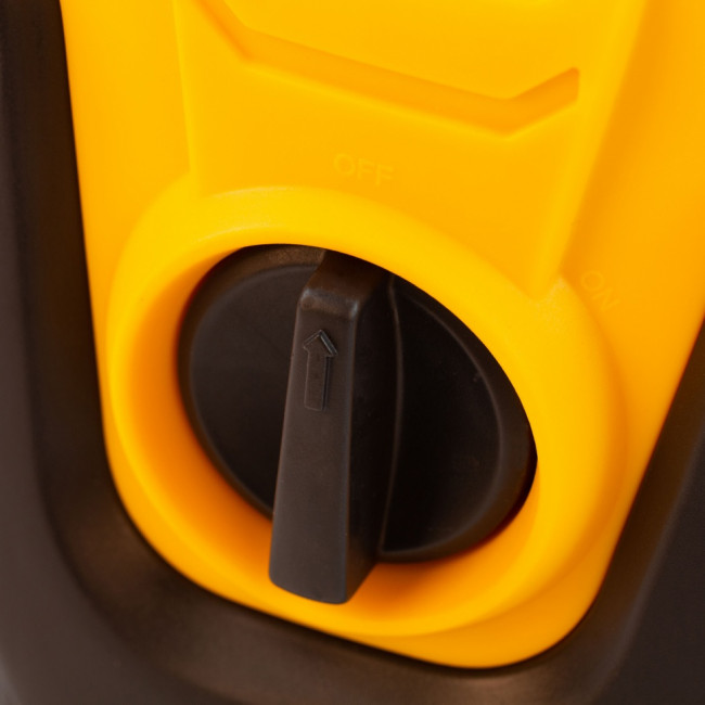 Моечная машина высокого давления R-165D, 2200 Вт, 165 бар, 7 л/мин, с барабаном Denzel Моечная машина высокого давления R-165D, 2200 Вт, 165 бар, 7 л/мин, с барабаном Denzel