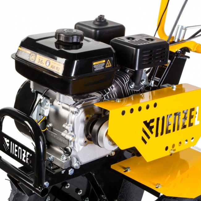 Мотоблок DPT-470, 7 л.с, ременное сцепление, ширина 85 см, глубина 35 см, фрез 3 х 4, ШОМ, передачи 3В/1Н Denzel ( 56405 ) Мотоблок DPT-470, 7 л.с, ременное сцепление, ширина 85 см, глубина 35 см, фрез 3 х 4, ШОМ, передачи 3В/1Н Denzel ( 56405 )