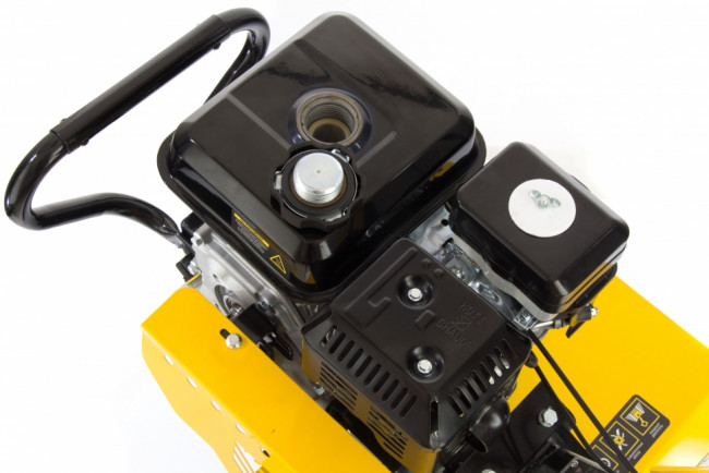 Мотоблок DPT-270, 7 л.с, ременное сцепление, ширина 85 см, глубина 35 см, фрез 3 х 4, ШОМ, передачи 2В/1Н Denzel Мотоблок DPT-270, 7 л.с, ременное сцепление, ширина 85 см, глубина 35 см, фрез 3 х 4, ШОМ, передачи 2В/1Н Denzel