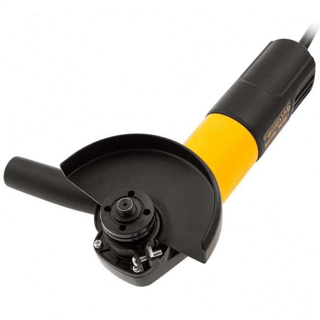 Машина шлифовальная угловая AGH125-900, 900 Вт, 125 мм, 11000 об/мин Denzel ( 26904 )