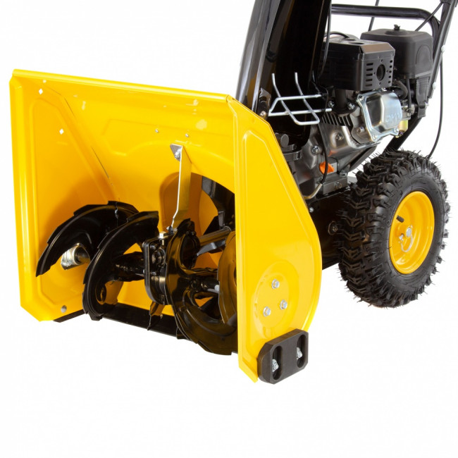 Бензиновая снегоуборочная машина SB 650 E, 6.5 л.с, с электростартером, фара Denzel Бензиновая снегоуборочная машина SB 650 E, 6.5 л.с, с электростартером, фара Denzel