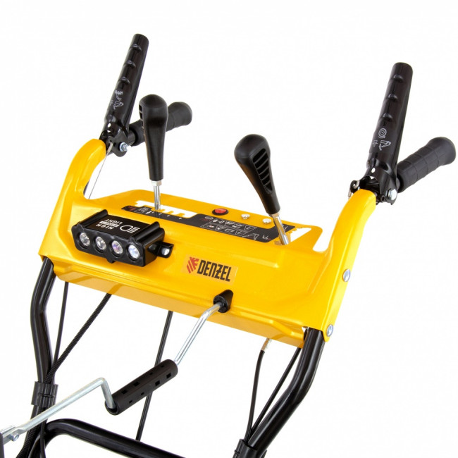 Бензиновая снегоуборочная машина SB 650 E, 6.5 л.с, с электростартером, фара Denzel Бензиновая снегоуборочная машина SB 650 E, 6.5 л.с, с электростартером, фара Denzel