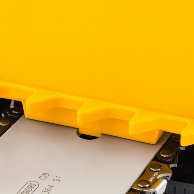 Цепная пила аккумуляторная бесщеточная RCS400-36, Li-ion, 36 В, 4 Ач, шина 400 мм Denzel ( 58610 )