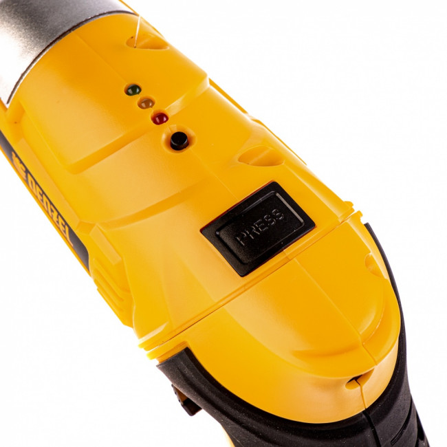 Отвертка аккумуляторная CSL-3.6-02, Li-Ion, 3.6 В, 1.3 А*ч, в блистере Denzel Отвертка аккумуляторная CSL-3.6-02, Li-Ion, 3.6 В, 1.3 А*ч, в блистере Denzel