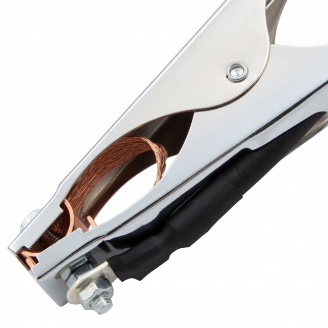 Аппарат инверторный дуговой сварки DS-200 Compact, 200 А, ПВ 70%, диаметр электрода 1.6-5 мм Denzel Аппарат инверторный дуговой сварки DS-200 Compact, 200 А, ПВ 70%, диаметр электрода 1.6-5 мм Denzel